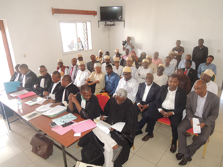 image Audience à la Cour Suprême sur les recours des candidats / Le commissaire du gouvernement demande l’invalidation de certaines candidatures